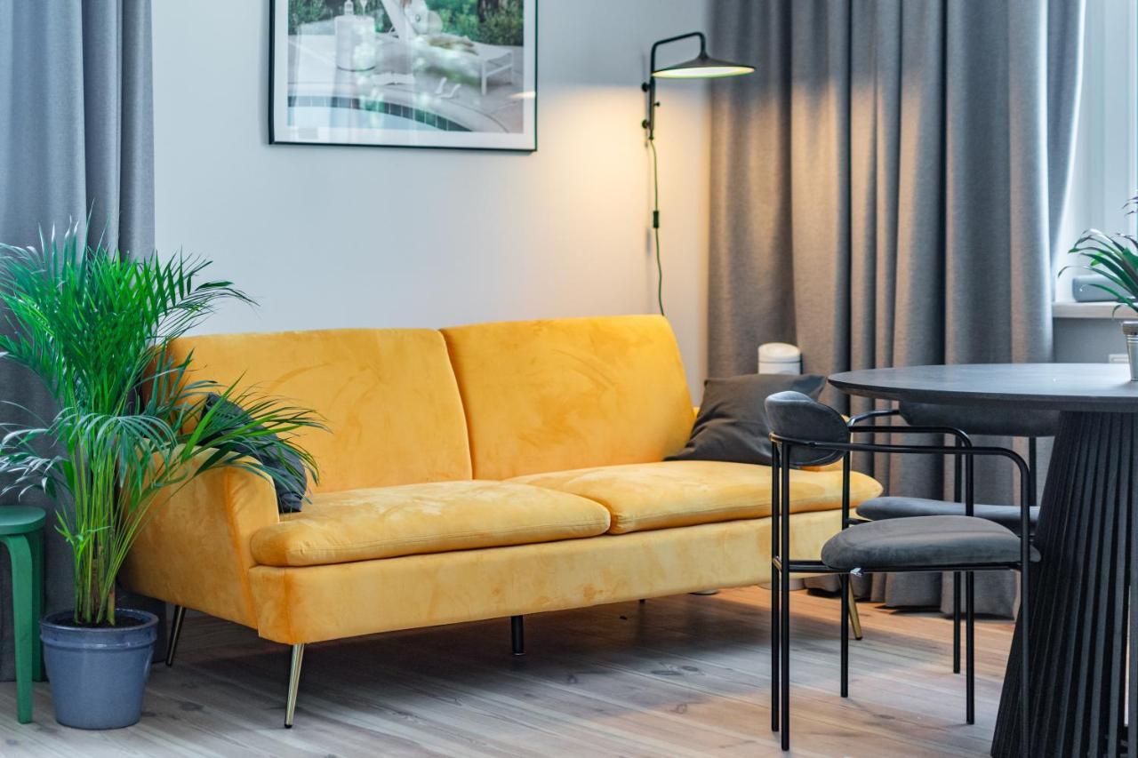 Walecznych 51 By Homeprime Апартаменти Варшава